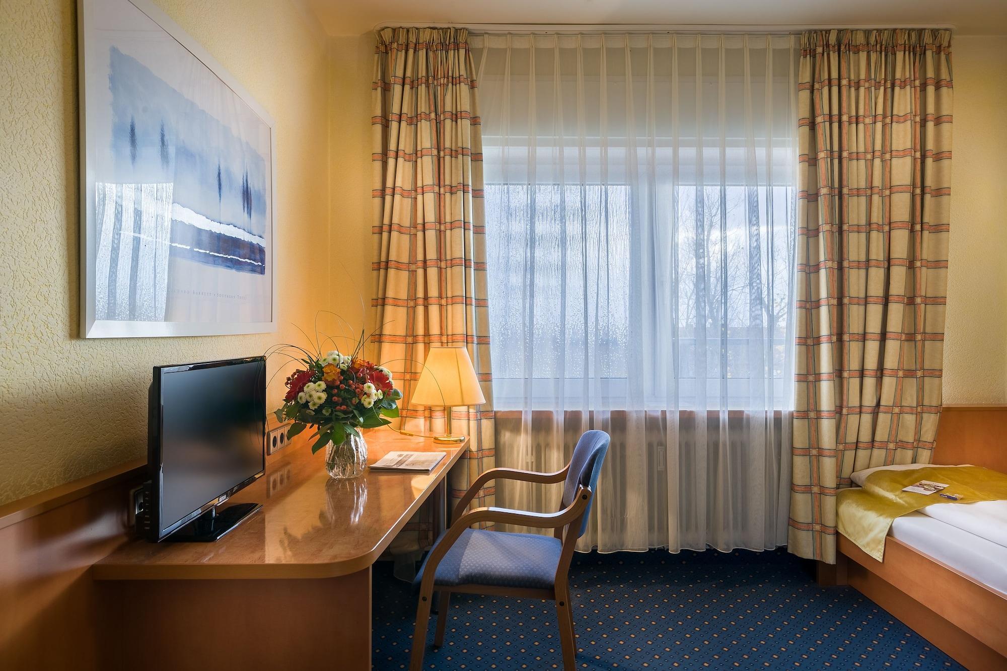Scope Hotel Greif Карлсруэ Экстерьер фото