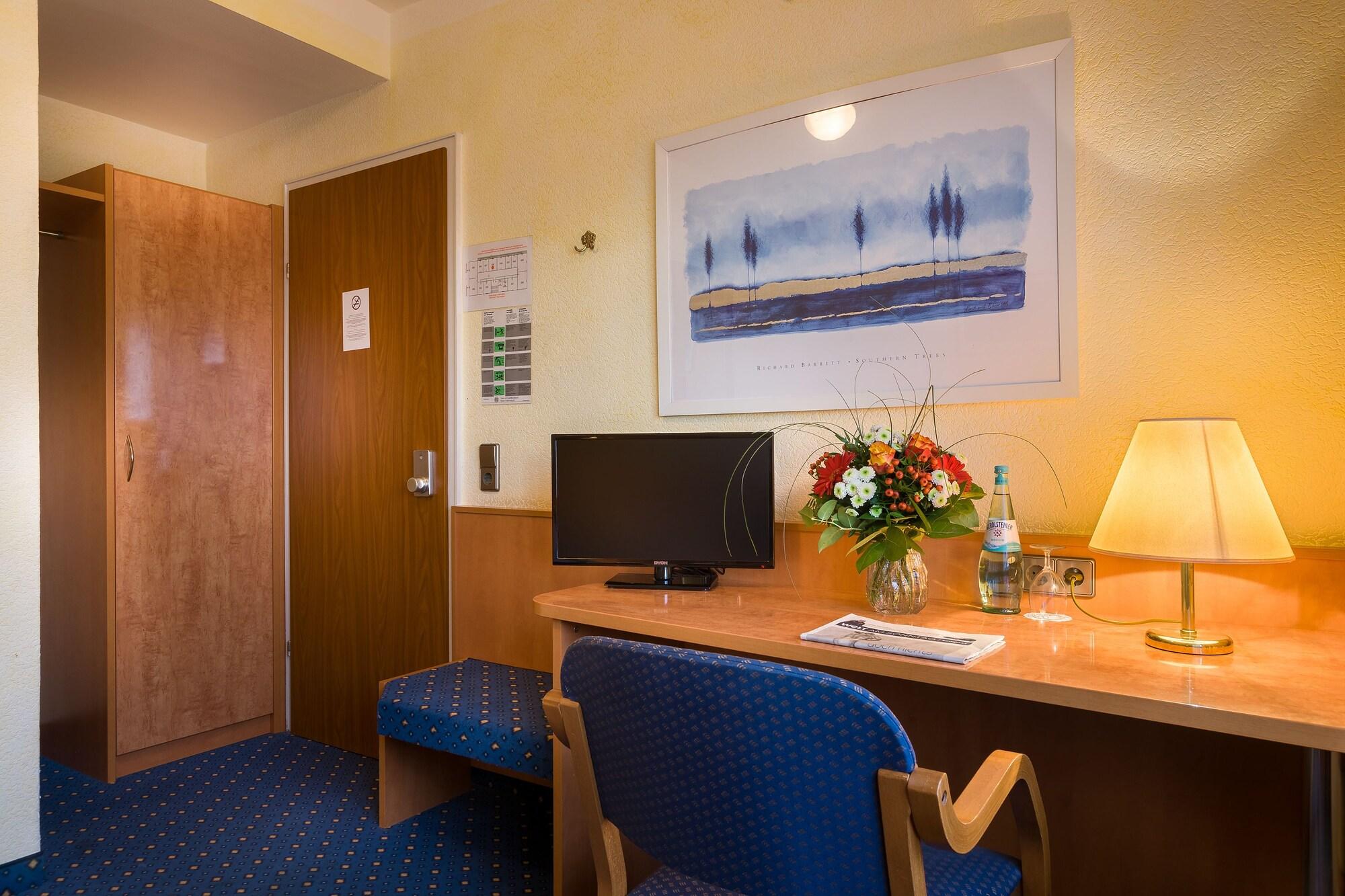 Scope Hotel Greif Карлсруэ Экстерьер фото