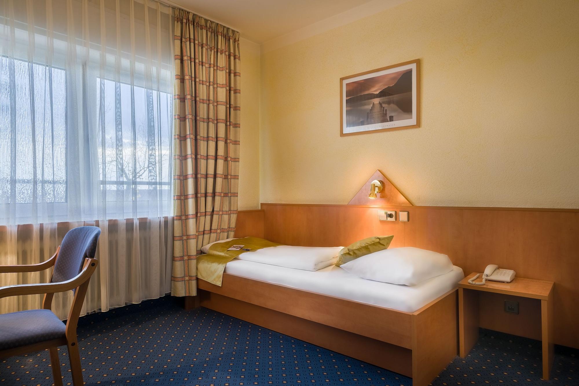 Scope Hotel Greif Карлсруэ Экстерьер фото