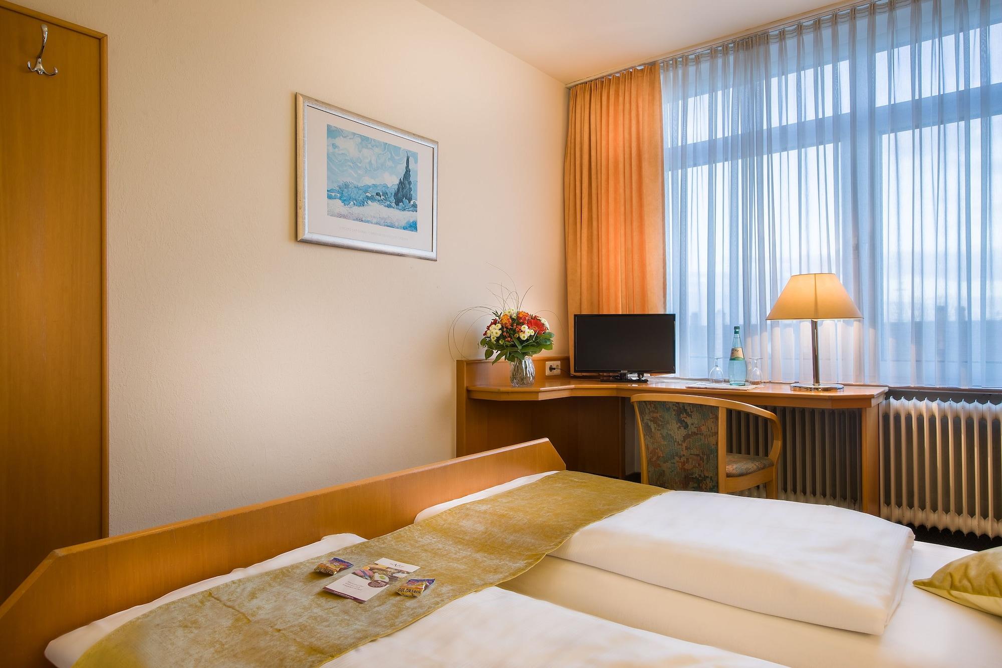 Scope Hotel Greif Карлсруэ Экстерьер фото