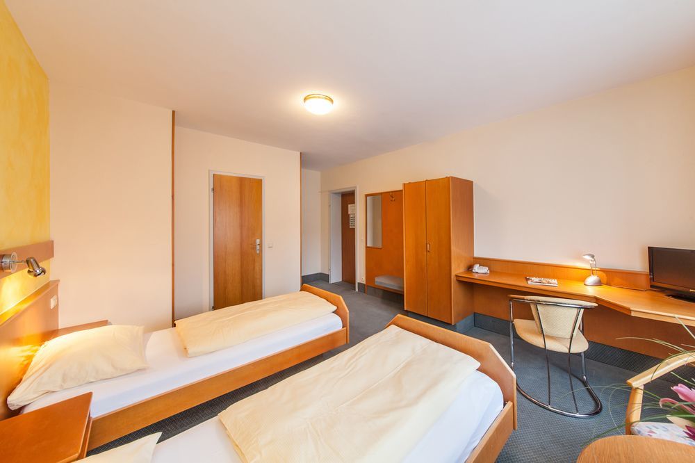 Scope Hotel Greif Карлсруэ Экстерьер фото