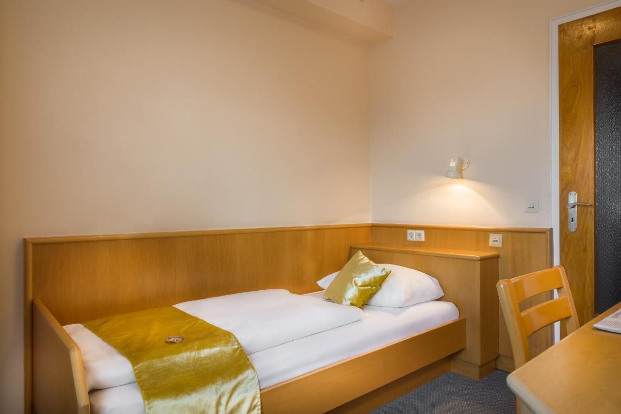 Scope Hotel Greif Карлсруэ Экстерьер фото